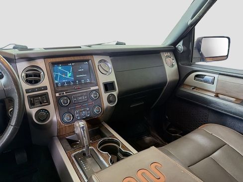 Used 2017 Ford Expedition EL King Ranch image 20