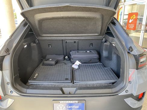 Certified 2023 Volkswagen ID.4 S RWD image 17