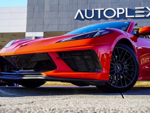 Used 2023 Chevrolet Corvette Stingray Coupe w/ 1LT image 2