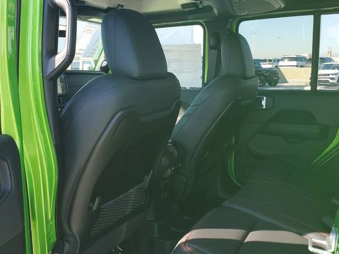 New 2026 Jeep Wrangler Unlimited Rubicon image 16