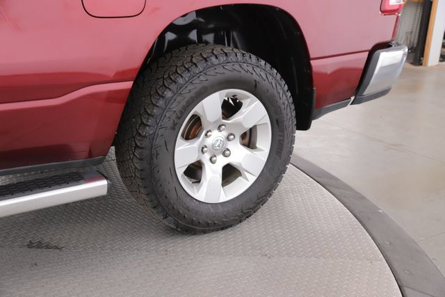 Used 2020 RAM 1500 Big Horn AWD/4WD image 14