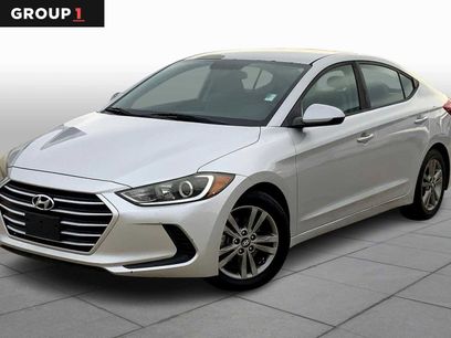 Used 2017 Hyundai Elantra SE