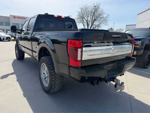 Used 2021 Ford F250 King Ranch w/ King Ranch Ultimate Package image 2