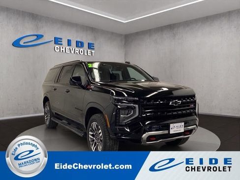 Used 2026 Chevrolet Suburban Z71 AWD/4WD image 1
