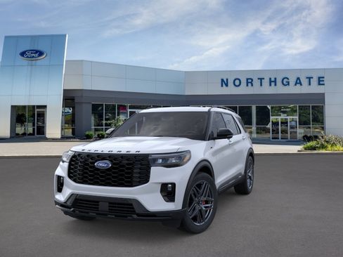 New 2026 Ford Explorer ST-Line w/ ST-Line Street Pack image 3