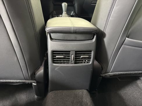 Used 2024 MAZDA CX-30 AWD 2.5 S w/ Preferred Package image 29