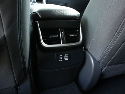 Used 2023 Subaru Outback Premium AWD/4WD image 22