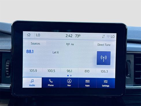 Used 2022 Ford Explorer Limited w/ Equipment Group 301A image 14