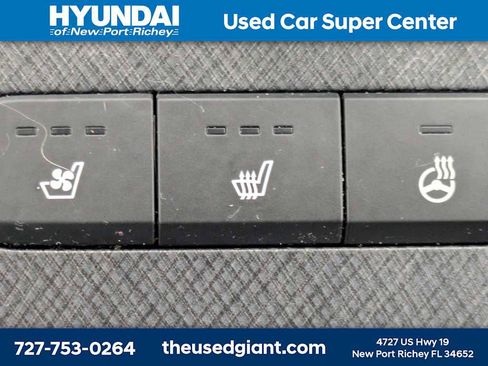 Used 2023 Hyundai Palisade Limited FWD image 33