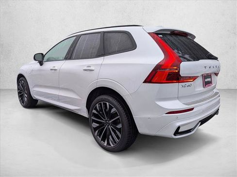 New 2026 Volvo XC60 T8 Ultra w/ Protection Package Premier AWD/4WD image 9