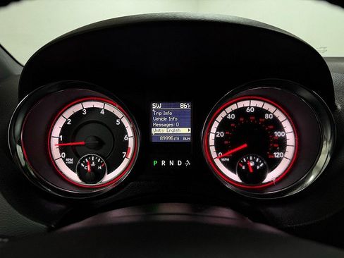 Used 2017 Dodge Grand Caravan SXT w/ Rear Park Assist Package image 18