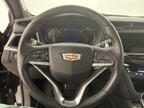 Used 2025 Cadillac XT6 Sport w/ LPO, Floor Liner Package AWD/4WD image 22
