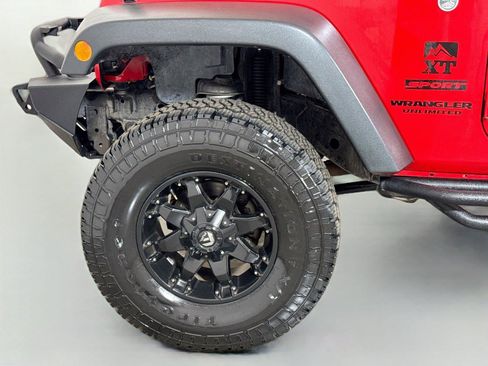 Used 2014 Jeep Wrangler Unlimited Sport w/ Quick Order Package 24S AWD/4WD image 27