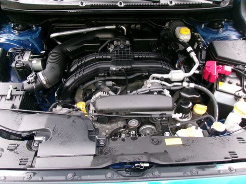 Used 2024 Subaru Impreza 2.0i Sport image 8