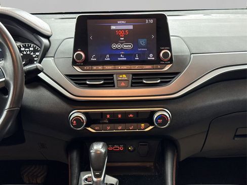 Used 2023 Nissan Altima 2.5 SR image 19