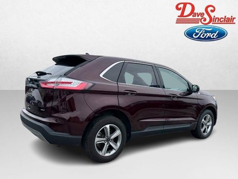 Used 2024 Ford Edge SEL w/ Convenience Package image 7