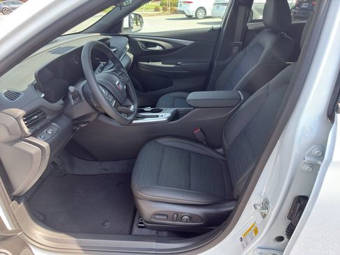 New 2025 Buick Envista Preferred w/ Convenience I Package image 7