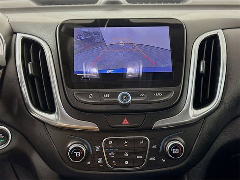 Used 2019 Chevrolet Equinox LT w/ Sun & Navigation Package image 14