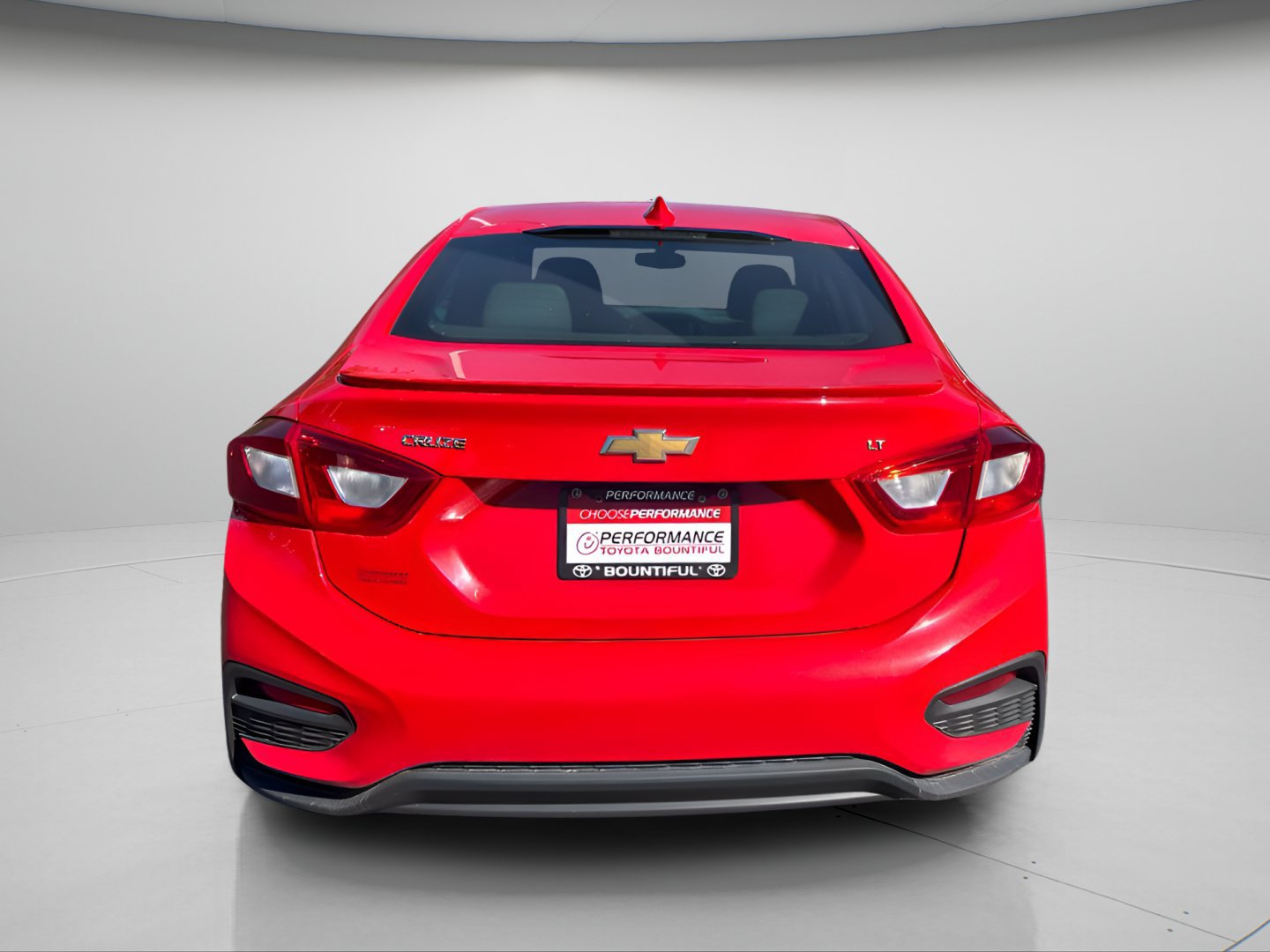 Used 2017 Chevrolet Cruze LT w/ Convenience Package FWD image 6
