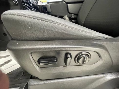 Used 2021 Chevrolet Silverado 1500 RST AWD/4WD image 20