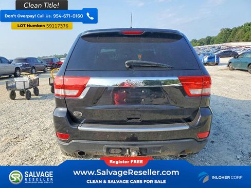 Used 2012 Jeep Grand Cherokee Overland Summit RWD image 8