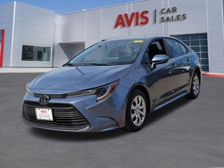 Used 2025 Toyota Corolla LE video 1