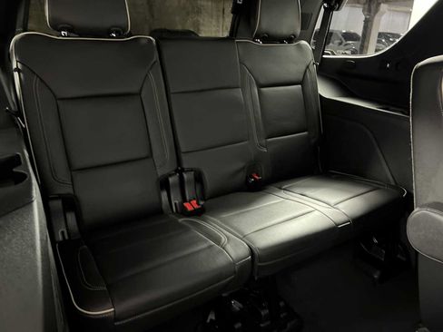Used 2024 Chevrolet Tahoe Premier w/ Premium Package RWD image 15