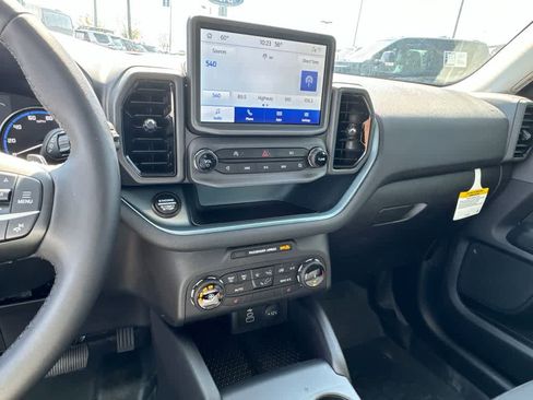 Used 2024 Ford Bronco Sport Badlands image 24