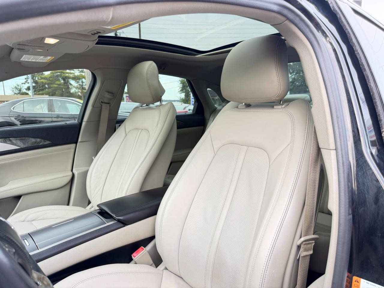 Used 2017 Lincoln MKZ Reserve w/ Technology Package AWD/4WD image 13