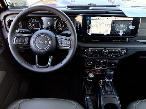 New 2026 Jeep Gladiator Mojave AWD/4WD image 10