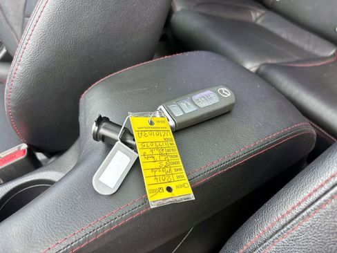 Used 2014 MAZDA MAZDA3 s Grand Touring w/ Technology Package image 33