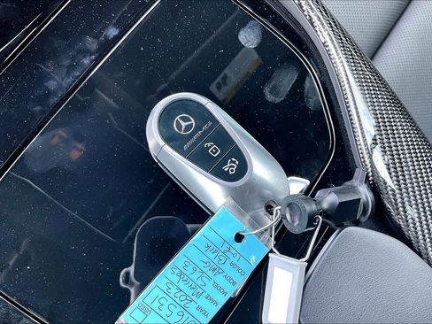 Used 2023 Mercedes-Benz SL 63 AMG 4MATIC w/ Driver Assistance Package image 13