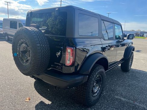 New 2025 Ford Bronco Badlands w/ Sasquatch Package image 18