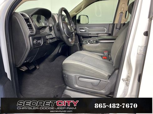 Used 2019 RAM 3500 Big Horn image 11