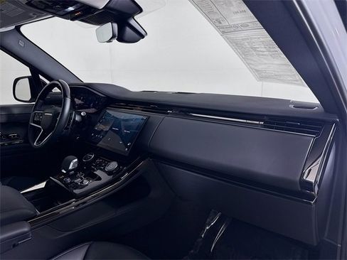 Certified 2023 Land Rover Range Rover Sport SE image 31