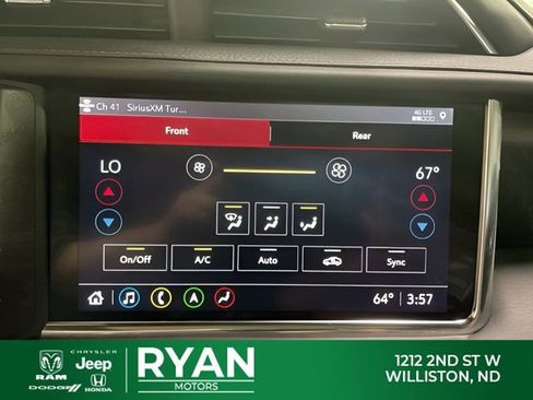 Used 2021 GMC Yukon XL Denali AWD/4WD image 22