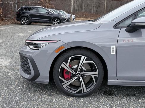 New 2026 Volkswagen GTI SE FWD image 9