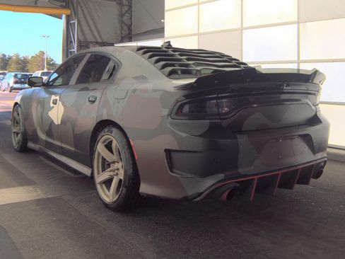 Used 2021 Dodge Charger Scat Pack w/ Plus Group RWD image 4