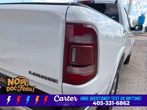 Used 2022 RAM 1500 Laramie AWD/4WD image 17