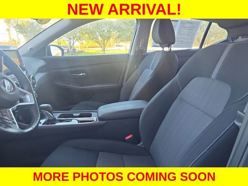 Used 2022 Nissan Sentra SV w/ All-Weather Package FWD image 10