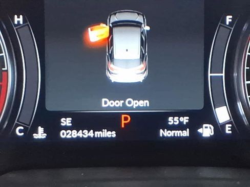 Used 2023 Acura RDX AWD w/ Technology Package image 12