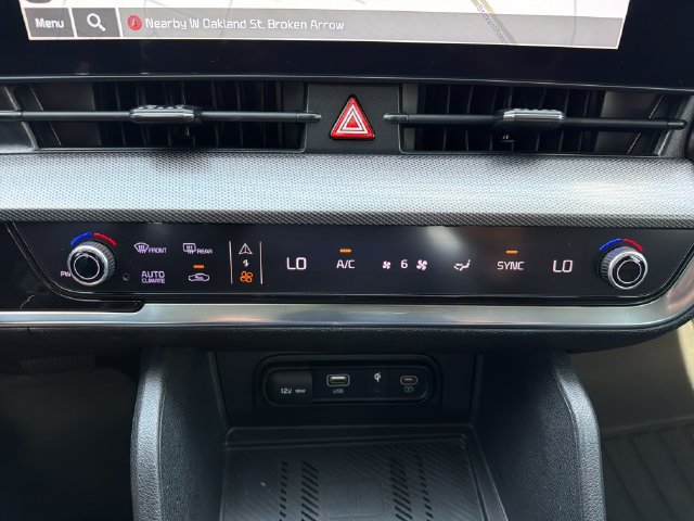 Certified 2023 Kia Sportage SX FWD image 14