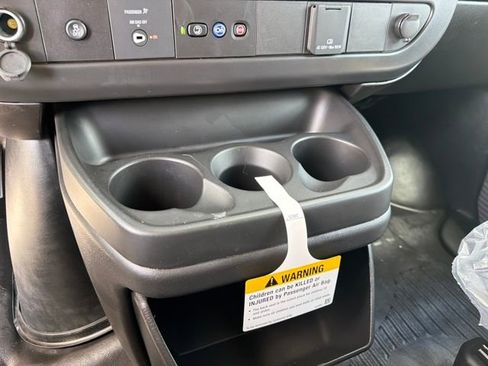 New 2026 Chevrolet Express 2500 Work Van 3D Cargo Van w/ Driver Convenience Package RWD image 28