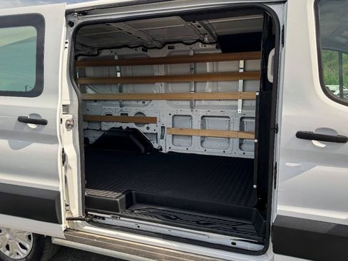 Used 2025 Ford Transit 250 Low Roof w/ Exterior Upgrade Package RWD image 13
