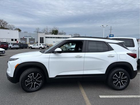 Certified 2024 Chevrolet TrailBlazer ACTIV image 6