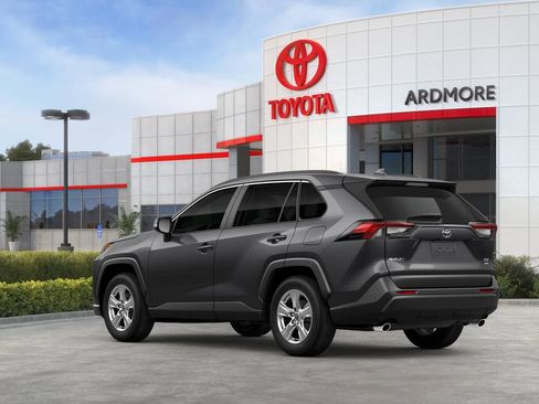New 2025 Toyota RAV4 XLE image 6