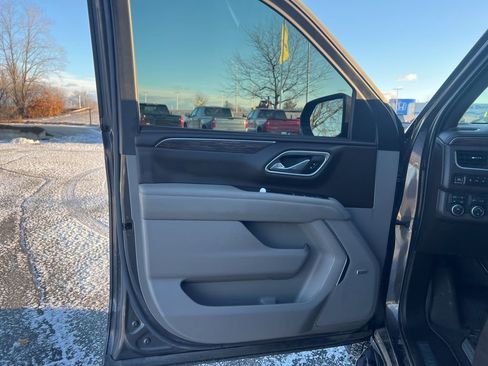 Used 2021 Chevrolet Tahoe LT AWD/4WD image 10