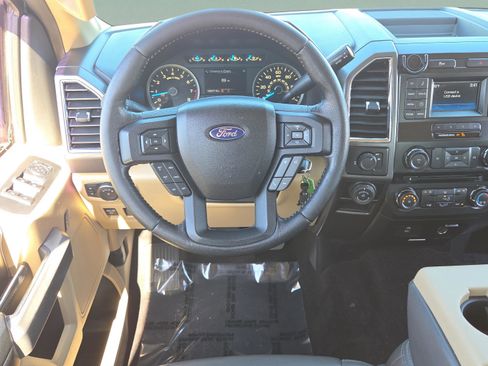 Used 2016 Ford F150 XLT w/ Equipment Group 301A Mid RWD image 12