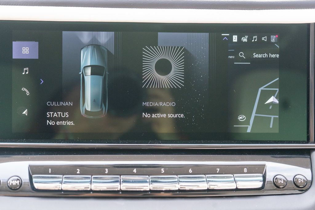 New 2027 Rolls-Royce Cullinan Black Badge AWD/4WD image 22