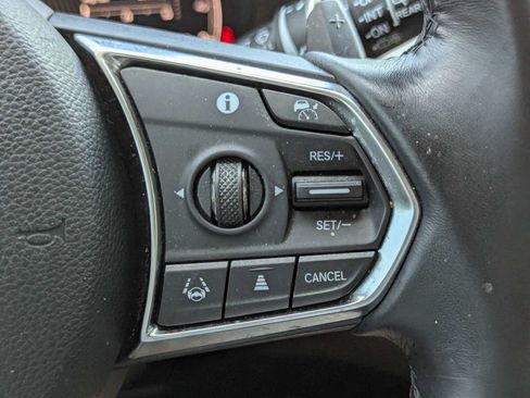 Used 2025 Acura MDX FWD image 31